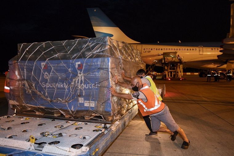 Hoy llegan nuevas dosis de la vacuna Sputnik