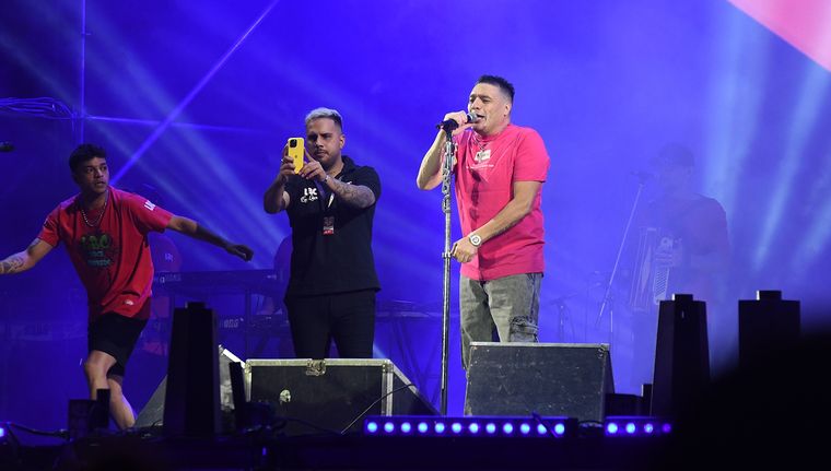 La Banda de Carlitos y Euge Quevedo fueron parte de la última edición de la Fiesta de la Cerveza. La Banda de Carlitos y Euge Quevedo fueron parte de la última edición de la Fiesta de la Cerveza.