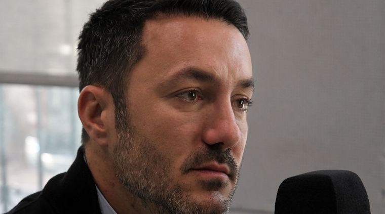 Luis Petri arremetió contra el candidato a presidente y ministro, Sergio Massa, por la difícil situación económica Foto: ALF PONCE MERCADO / MDZ