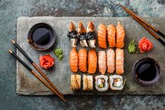 Cada 18 de junio se celebra el Día Internacional del Sushi. Cada 18 de junio se celebra el Día Internacional del Sushi.