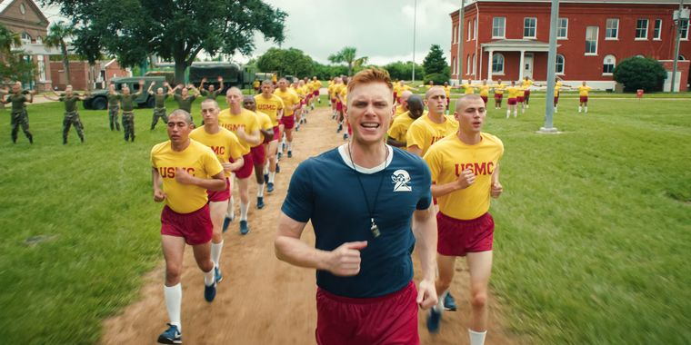 Boots cuenta con 8 episodios. Boots cuenta con 8 episodios.