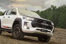 oficial: asi es la nueva toyota hilux gr sport nacional