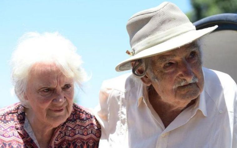 Lucía Topolansky, mucho más que una compañera de José Pepe Mujica. Foto: BBC.