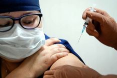 ¡llego la hora!: en 2 dias, rusia tendra abiertos puntos de vacunacion gratuita