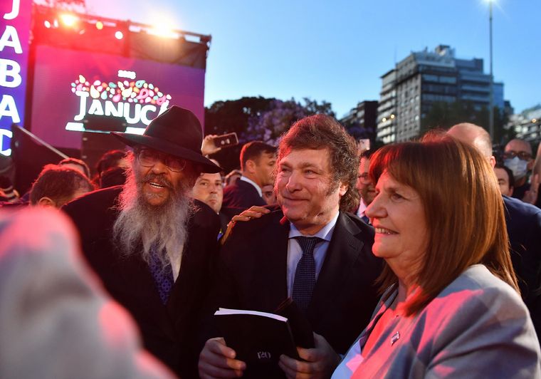 Januca. Javier Milei en la festividad judía junto a Patricia Bullrich. Foto: Telam