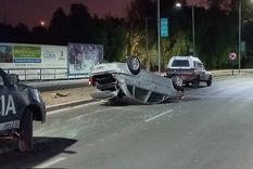 Así quedó el vehículo tras el vuelco Foto: Twitter / @MATIPASCUALETTI