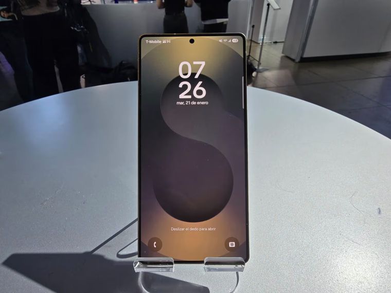 Cruce con calculadora: impuestos, garantía y promociones definen si conviene comprar el modelo en Chile o pagar más por la tranquilidad local. Cruce con calculadora: impuestos, garantía y promociones definen si conviene comprar el modelo en Chile o pagar más por la tranquilidad local.