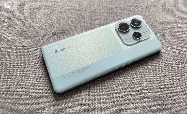 El rendimiento del Redmi Note 14 5G quedó por detrás de las alternativas del segmento medio. El rendimiento del Redmi Note 14 5G quedó por detrás de las alternativas del segmento medio.