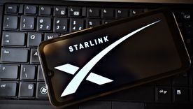 Starlink Direct-to-Cell conecta celulares a satélites sin antenas, cuando no hay cobertura terrestre disponible. Starlink Direct-to-Cell conecta celulares a satélites sin antenas, cuando no hay cobertura terrestre disponible.