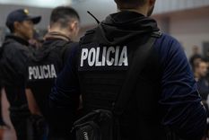 La policía tuvo que socorrer a la joven pareja Foto: Prensa Gobierno de Mendoza