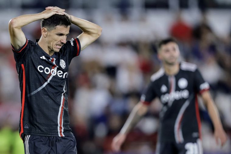 El volante recordó el traspié sufrido ante la Lepra. Foto: Fotobaires