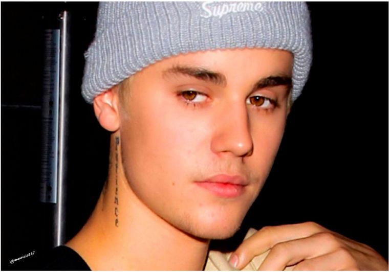 Justin Bieber causó revuelo en redes sociales al acompañar a su esposa a un evento público vestido de la peor manera.