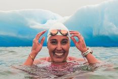 Para Bárbara, nadar en aguas abiertas -y a menudo gélidas- "es una sensación súper loca, como muy difícil de describir". Para Bárbara, nadar en aguas abiertas -y a menudo gélidas- "es una sensación súper loca, como muy difícil de describir".