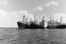 Entre 1967 y 1975, 14 barcos estuvieron varados en el Canal de Suez. (Fuente: GETTY IMAGES)
