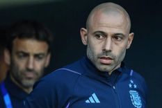 Mascherano va por el doblete Mascherano va por el doblete