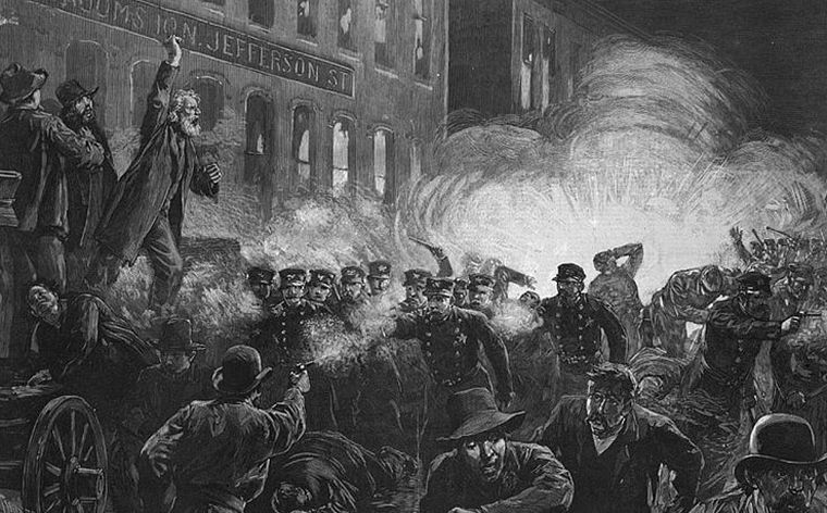 Así fue como una fábrica de Chicago y seis obreres condenados sin pruebas cambiaron para siempre la jornada laboral en todo el mundo. Así fue como una fábrica de Chicago y seis obreres condenados sin pruebas cambiaron para siempre la jornada laboral en todo el mundo.