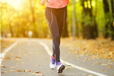 MDZol | ¿Cuánto y a qué ritmo debemos caminar para poder adelgazar? (Shutterstock)
