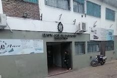El frente de la escuela donde se produjo la agresión Foto: NA El frente de la escuela donde se produjo la agresión Foto: NA