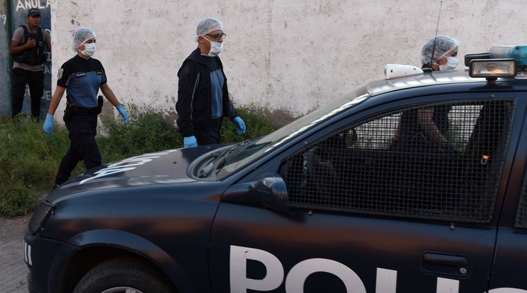 Policía Científica trabajó en el lugar luego del hallazgo (imagen ilustrativa). Foto: Archivo