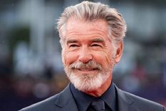 Abuelo Pierce Brosnan mostró su felicidad por el naciemiento de su cuarto nieto