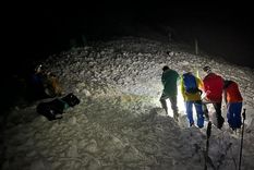 Los dos sobrevivientes de la avalancha ocurrida en el Cerro López el miércoles pasado fueron denunciados por dar clases de esquí sin habilitación. Foto: Comisión de Auxilio Club Andino Bariloche