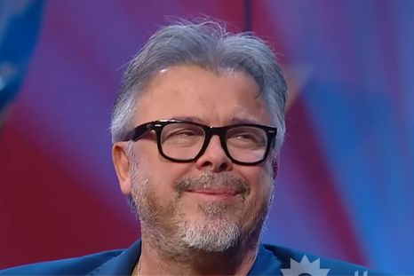 Donato de Santis no pudo contener la emoción al aire al ver un emotivo recuerdo. Donato de Santis no pudo contener la emoción al aire al ver un emotivo recuerdo.