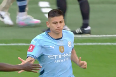 Momento memorable: debuta Echeverri en el City. Foto: Captura Momento memorable: debuta Echeverri en el City. Foto: Captura