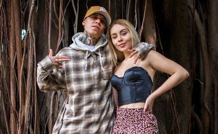 Maya Nazor le dedicó un tierno mensaje a Santa Fe Klan Santa Fe Klan y Maya Nazor. Foto: Instagram