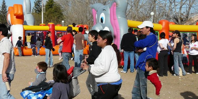 Los chicos lujaninos festejan su día. Foto: Prensa