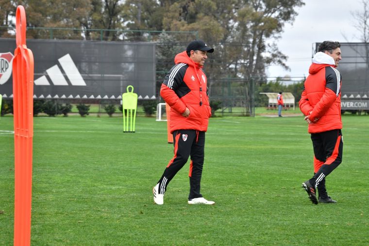 Napoleón ultima detalles para definir el once titular. Foto: @RiverPlate