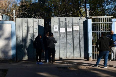 El día después de la amenza de tiroteo en la escuela de Las Heras.