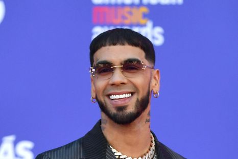 ¿Anuel AA no puede olvidar a Karol G?
