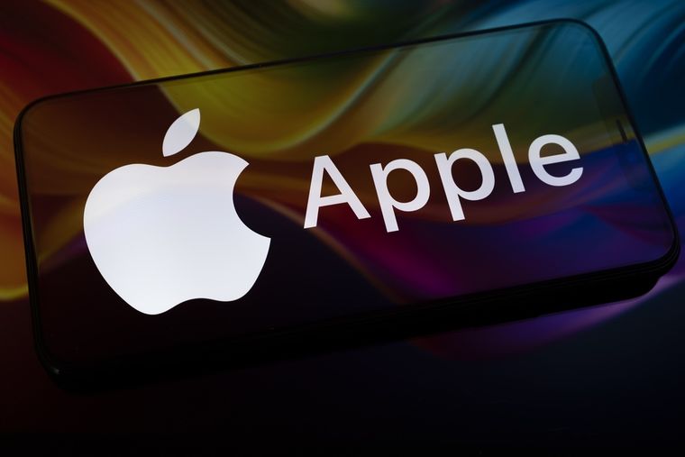 Los usuarios de iPhone valoran la estabilidad del sistema operativo al elegir su próximo terminal de gama alta. Los usuarios de iPhone valoran la estabilidad del sistema operativo al elegir su próximo terminal de gama alta.