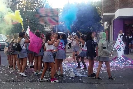 Las celebraciones por el “Último primer día” o UPD motivó que se refuercen los controles en la Ciudad de Buenos Aires. Foto: NA Las celebraciones por el “Último primer día” o UPD motivó que se refuercen los controles en la Ciudad de Buenos Aires. Foto: NA