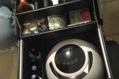 Los ladrones misteriosos se llevaron una valija con todos los elementos de trabajo de la joven.