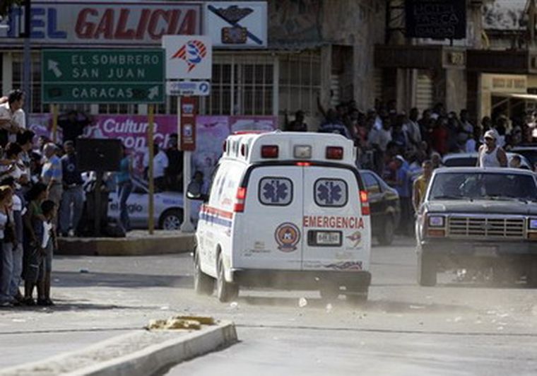 En este móvil huyeron los secuestradores. Foto: ap