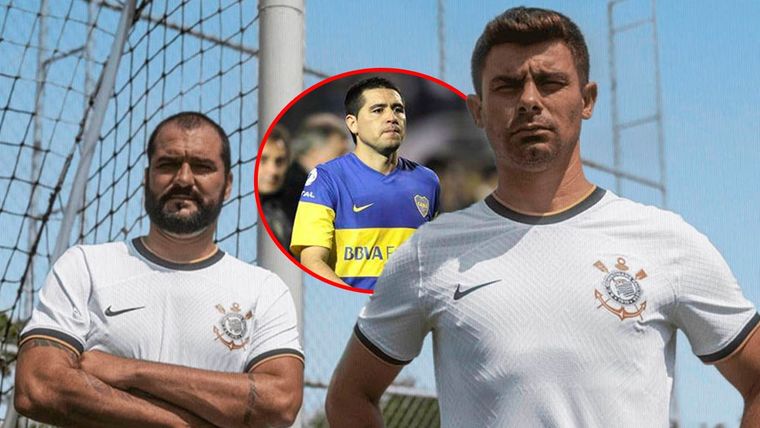 Corinthians estrena una camiseta especial en conmemoración a su victoria contra Boca en la final de Libertadores 2012.