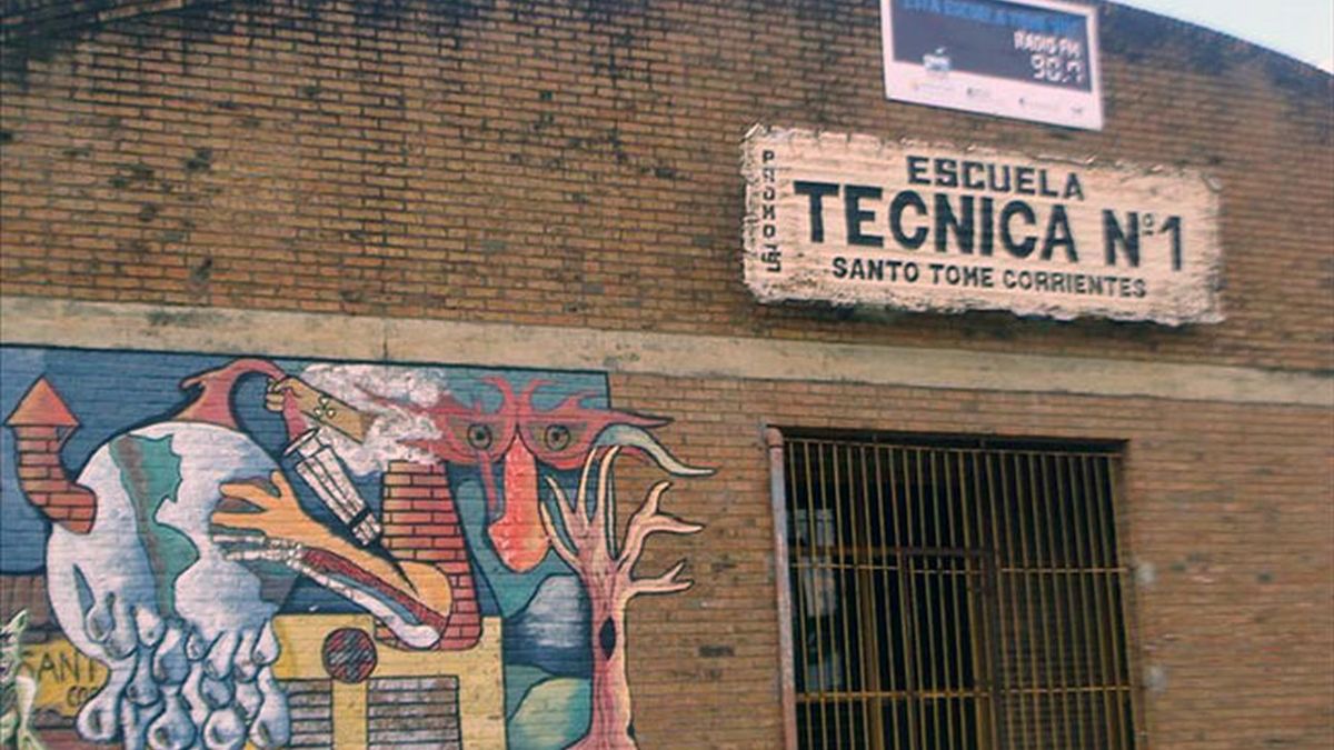 Corrientes: conmoción por un chat de alumnos que planeaban un tiroteo en una escuela