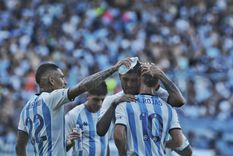 Racing venció a Sarmiento y se prende a la pelea. Foto: Télam Racing venció a Sarmiento y se prende a la pelea. Foto: Télam