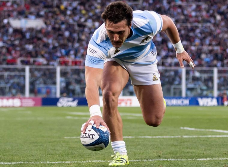 Isgró y su primer try ante Nueva Zelanda.&nbsp;