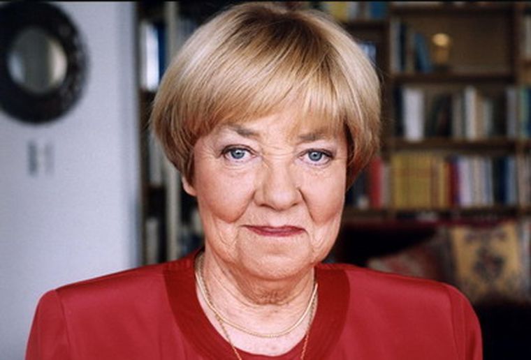 María Elena Walsh. María Elena Walsh.