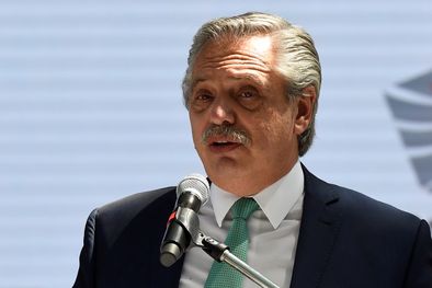 MDZol | Alberto Fernández recibirá una mala noticia para su costumbre de compararse con otros países. Foto: ALF PONCE MERCADO / MDZ