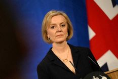 La conservadora Liz Truss estuvo apenas 45 días en el cargo de primera ministra y debió renunciar tras el giro de 180° en su programa económico. Foto: rtve.es