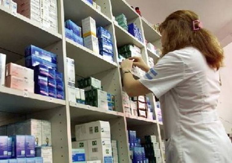 Las comisiones y los largos plazos para cobrar afectan a las farmacias de Mendoza. Foto: web