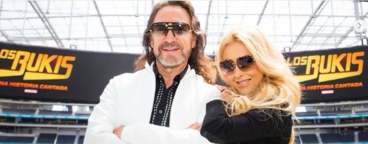 solis La guapísima modelo hoy en día lleva una vida llena de lujos y  placeres de la mano de su esposo, Marco Antonio Solís Foto: Instargram @cristy_solis