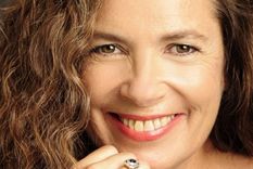 sandra mihanovich, esta noche gratis en el teatro independencia