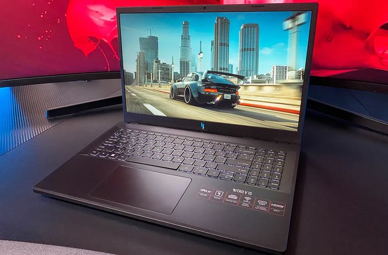 Acer Nitro V15: rendimiento gamer y educativo en un solo equipo Acer Nitro V15: rendimiento gamer y educativo en un solo equipo