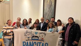 El bloque de la UCR disidente avanzó en la presentación del proyecto Pancitas Llenas. El bloque de la UCR disidente avanzó en la presentación del proyecto Pancitas Llenas.