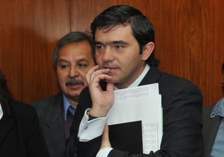 El jugar a dos puntas le duró poco al funcionario. Foto: MDZ