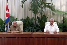 Miguel Díaz-Canel, presidente de Cuba, apareció junto a Raúl Castro.